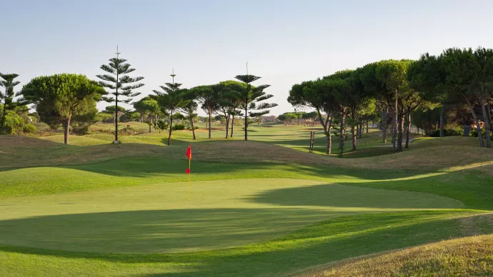 Spain golf courses - Sancti Petri Hills Golf - Photo 5